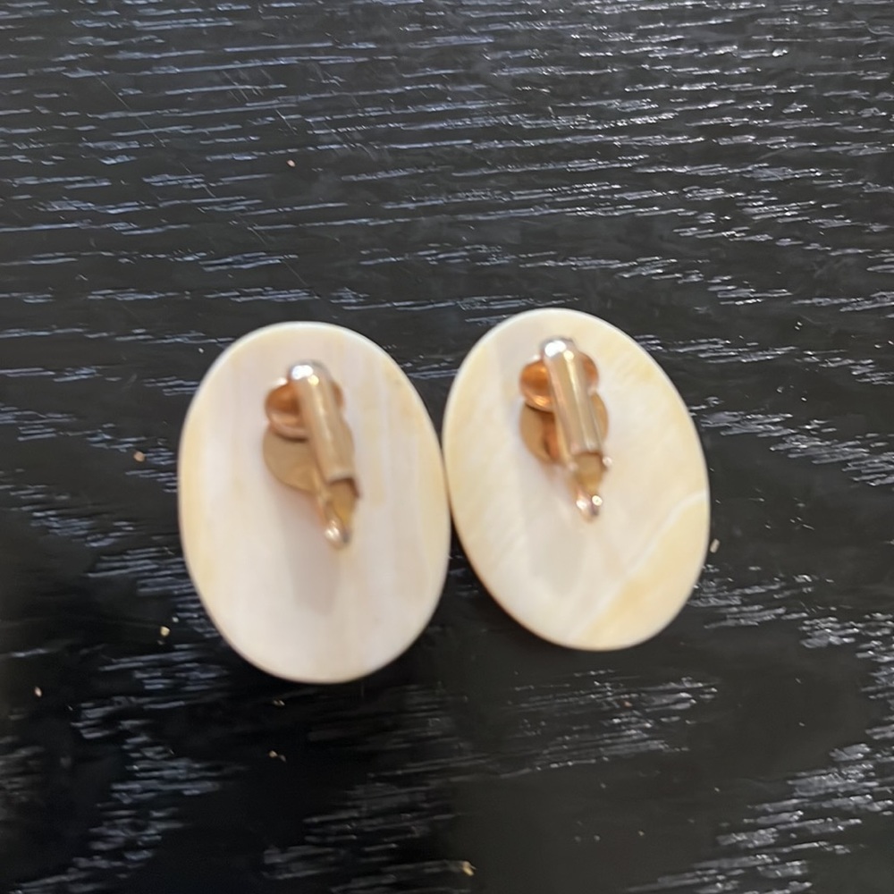 Ivory egg, button earrings - Picture 3 of 3